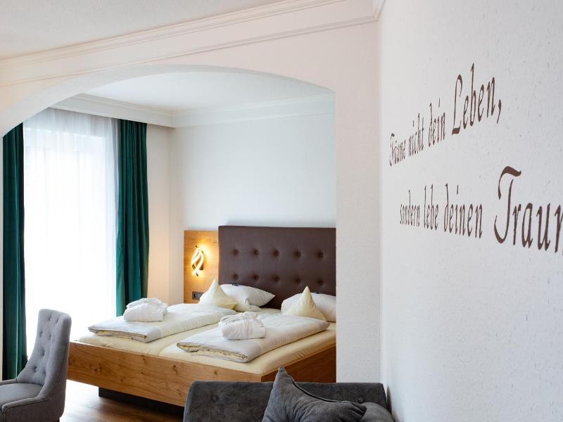 Grafliches Hotel Alte Post image