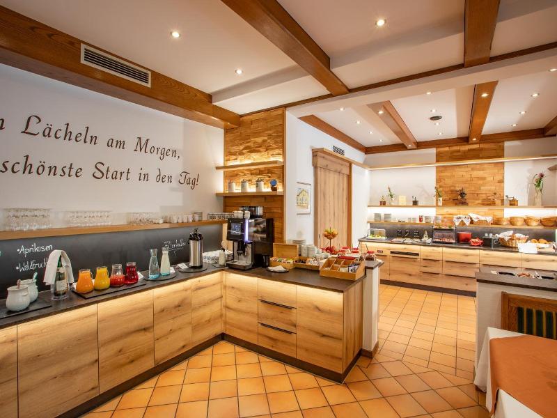 Grafliches Hotel Alte Post image
