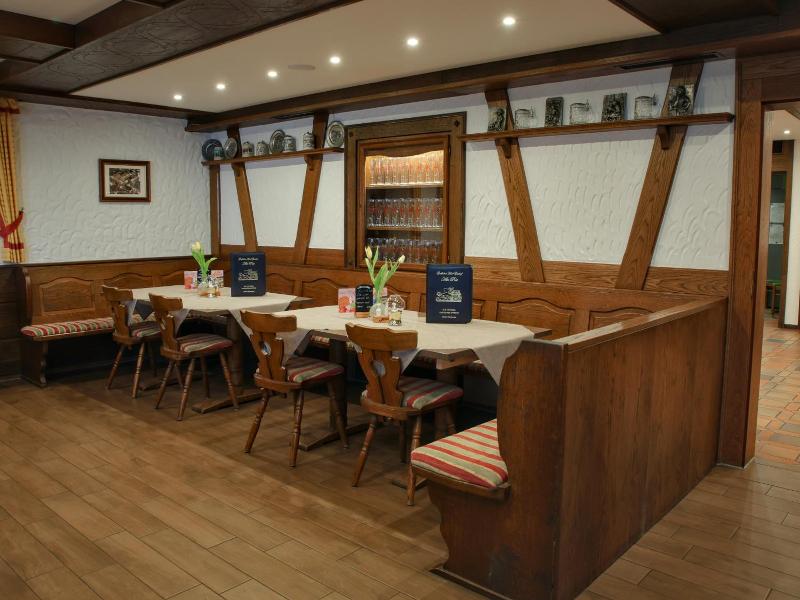 Grafliches Hotel Alte Post image