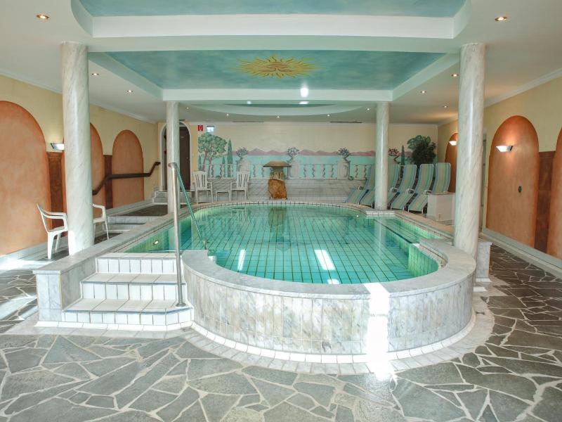 Grafliches Hotel Alte Post image