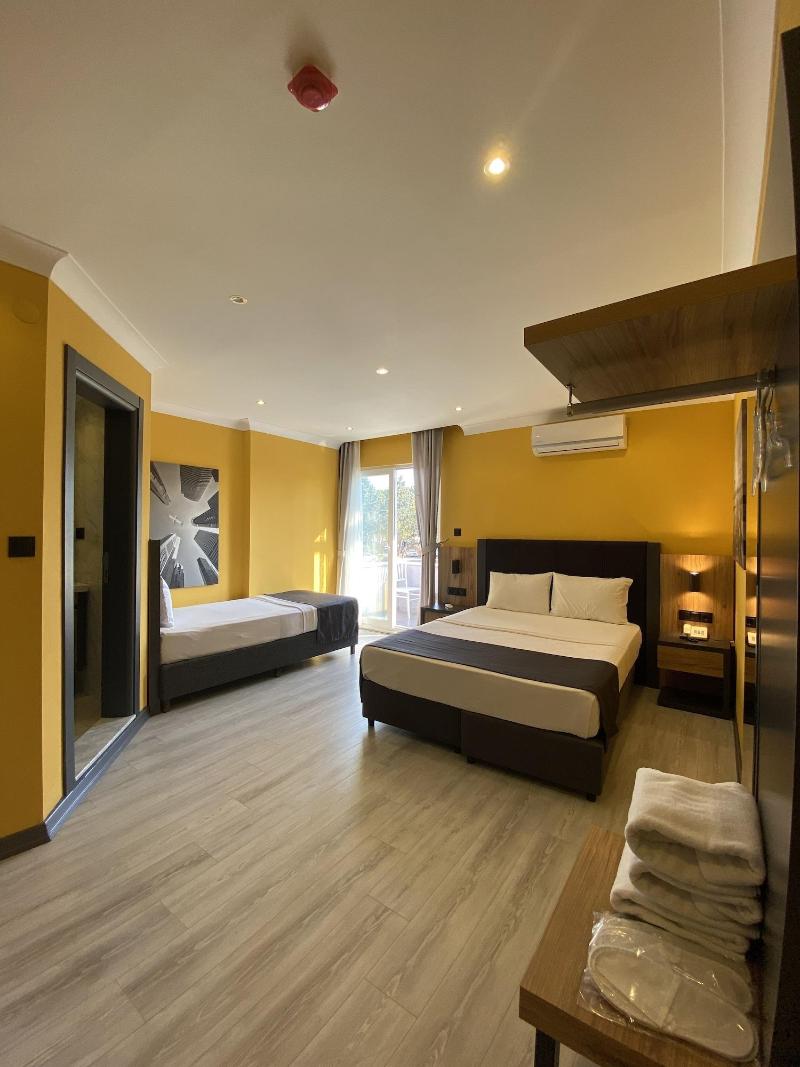 Roy Otel AkÃ§ay image