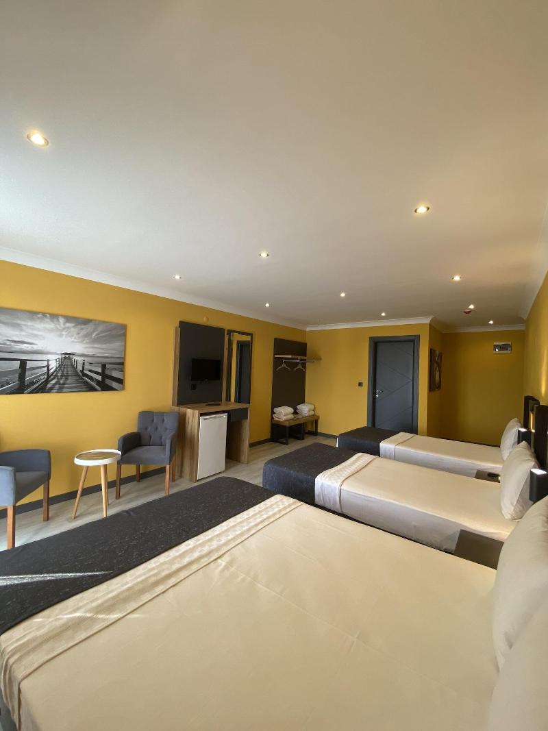 Roy Otel AkÃ§ay image