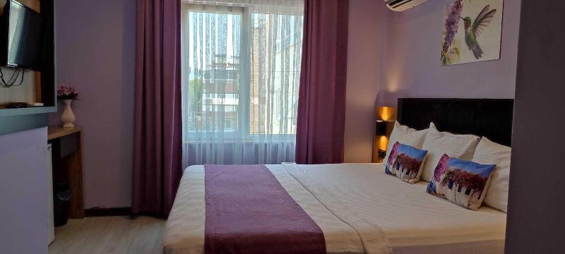 Roy Otel AkÃ§ay image