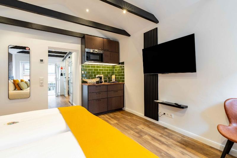LÃœTTES LOFT Boutique Hotel image