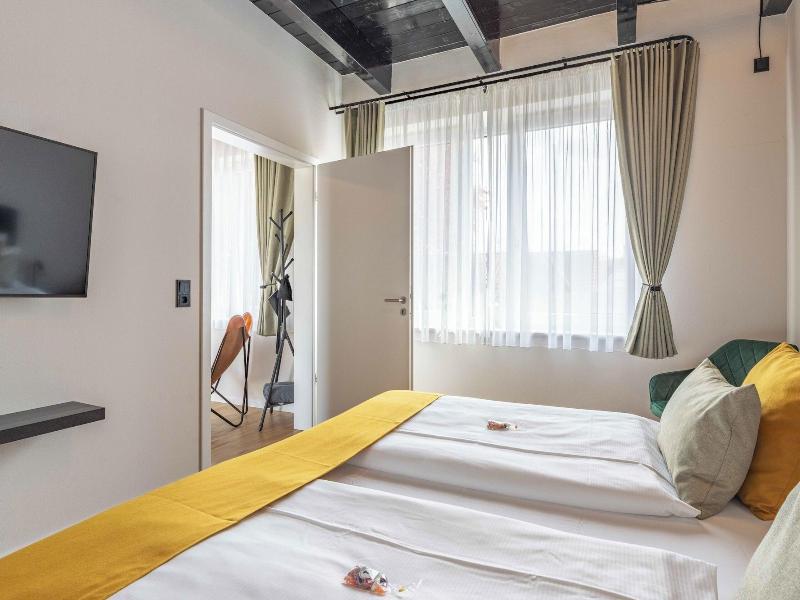 LÃœTTES LOFT Boutique Hotel image