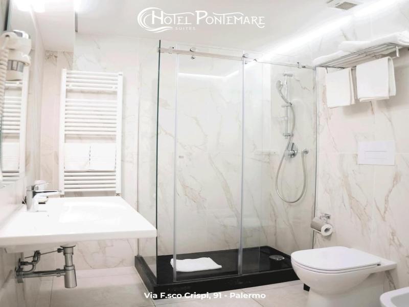 Hotel Pontemare image
