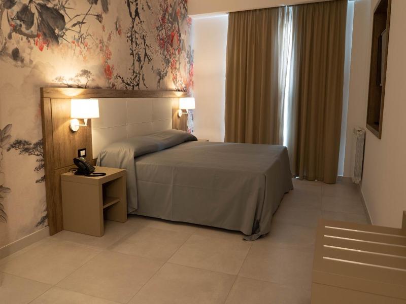 Hotel Pontemare image
