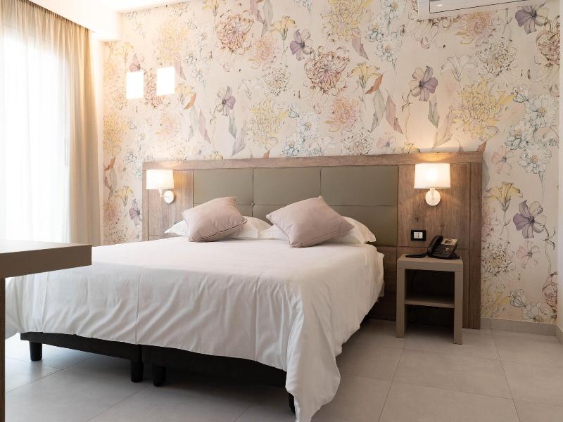 Hotel Pontemare image