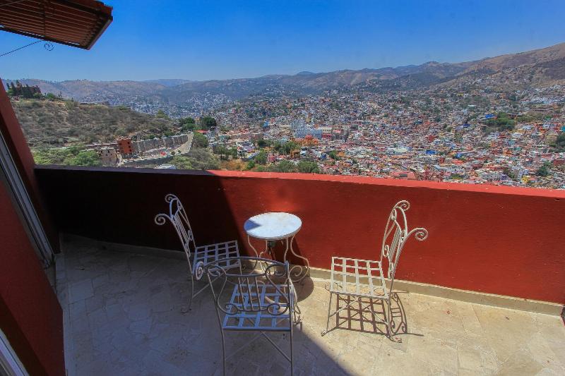 La Vista Hotel image