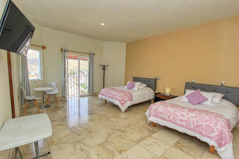 La Vista Hotel image