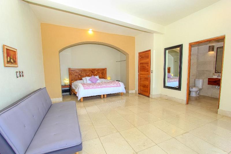 La Vista Hotel image
