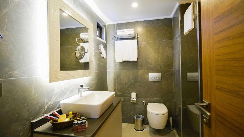 Green Beyza Suites image