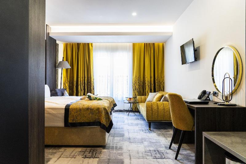 Hotel Pasha image