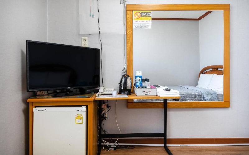Sokcho Two Wheels Motel image