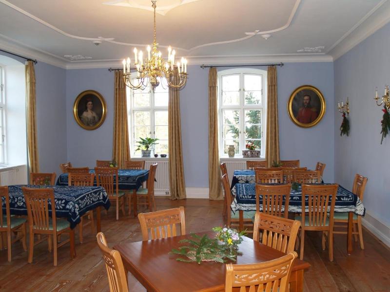 Landhaus Schloss Kolzow image
