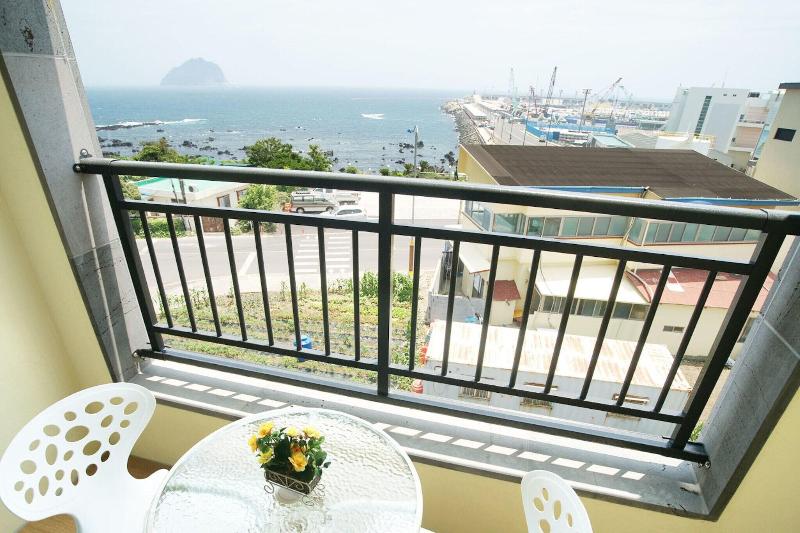 Seogwipo Badahae image
