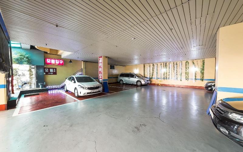 Dongsuwon Gallery image