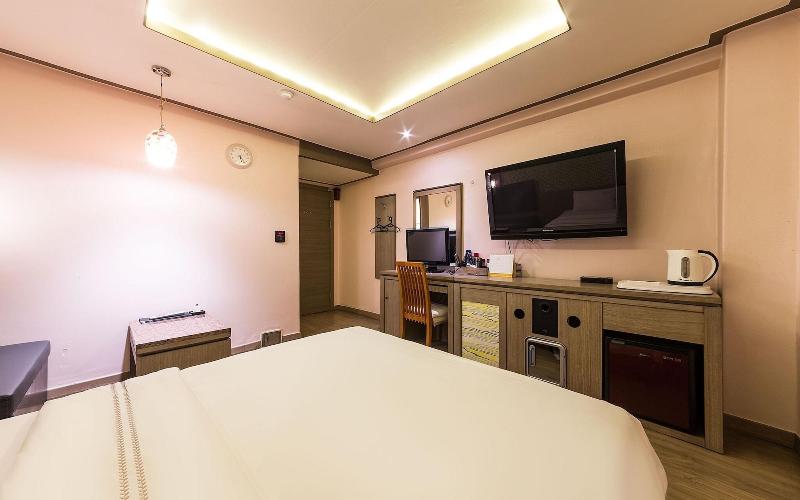 Dongsuwon Gallery image
