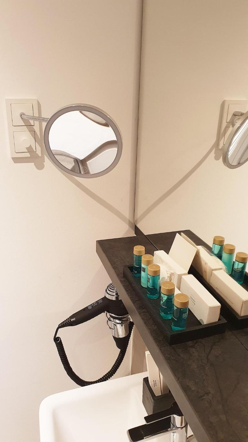 We rooms Hotel image