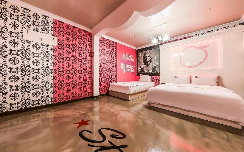 Gyeryong Stars Self Check-in Motel image