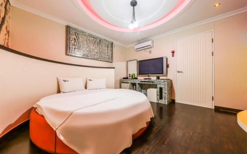 Gyeryong Stars Self Check-in Motel image