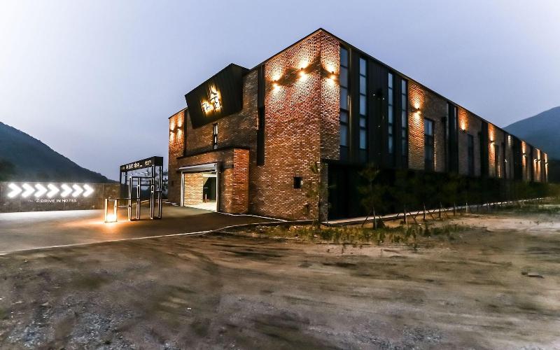 Geumsan The Sup Drive-in Hotel image