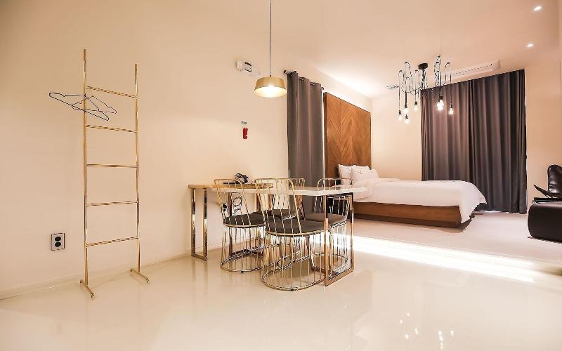 Geumsan The Sup Drive-in Hotel image