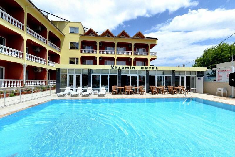 Yasemin Hotel