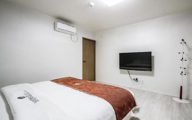 Yeosu Marina Self Check-in Motel image