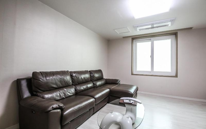 Yeosu Marina Self Check-in Motel image