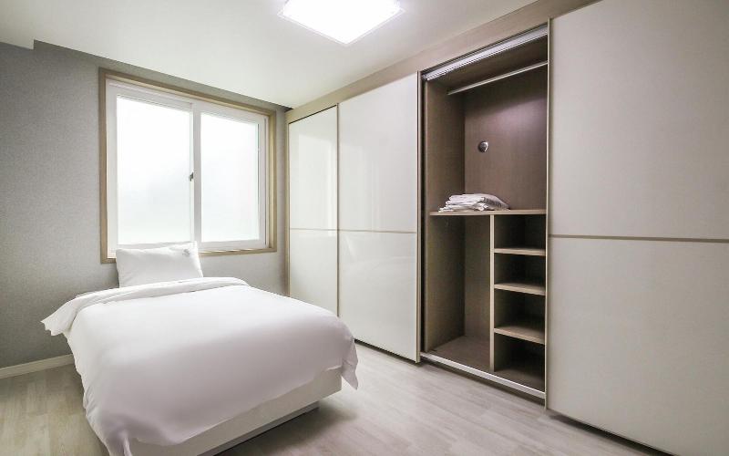 Yeosu Marina Self Check-in Motel image