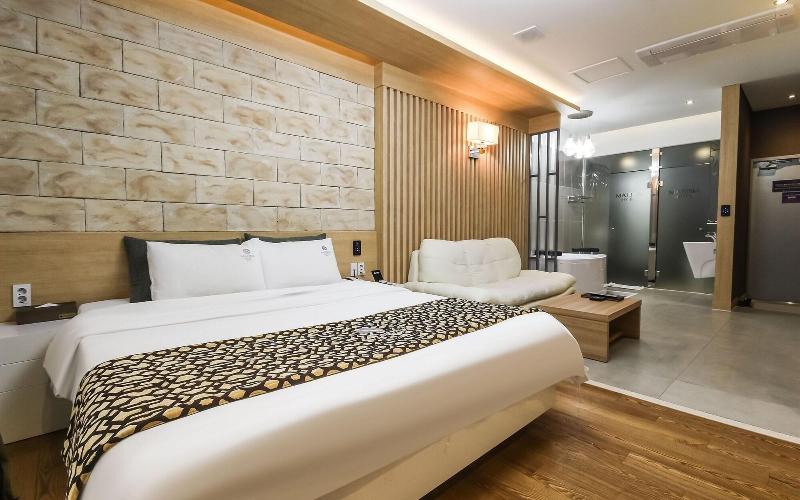 Yeosu Marina Self Check-in Motel image