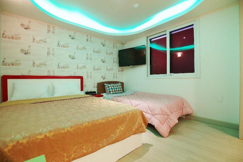 Eumseong Green Hill image