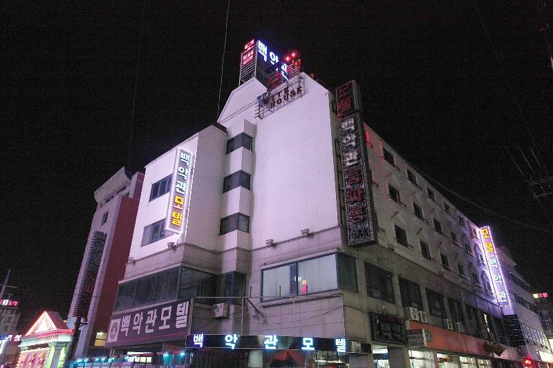 Seosan White House image