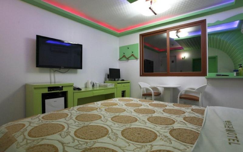 Seosan White House image