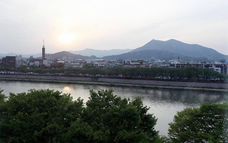 Namwon River Motel image