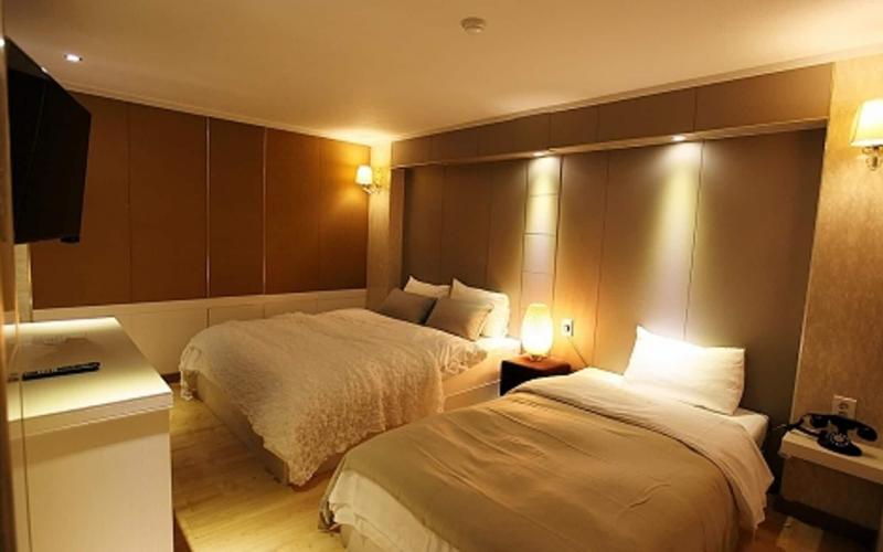 Namwon River Motel image