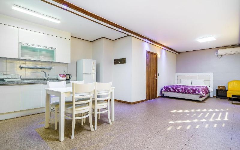 Gangneung Gyeongpodae Lovely Motel — photo 2