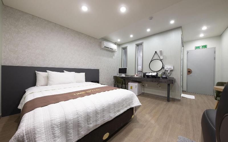 Seosan Time Hotel image