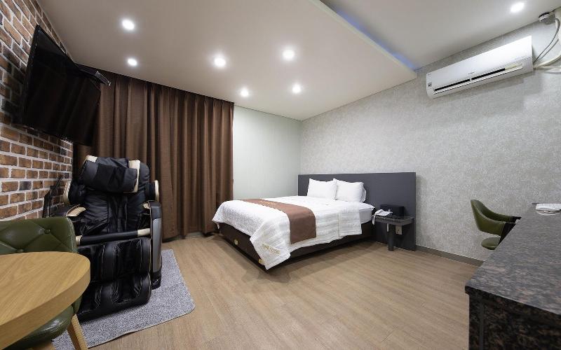 Seosan Time Hotel image