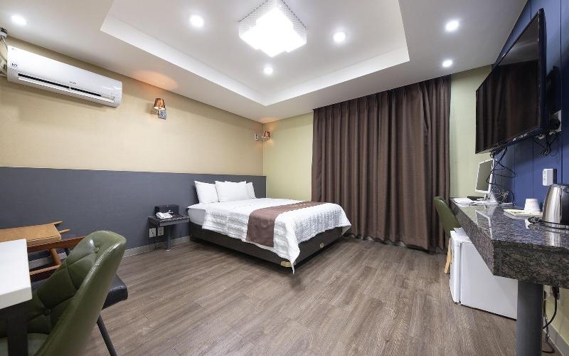 Seosan Time Hotel image