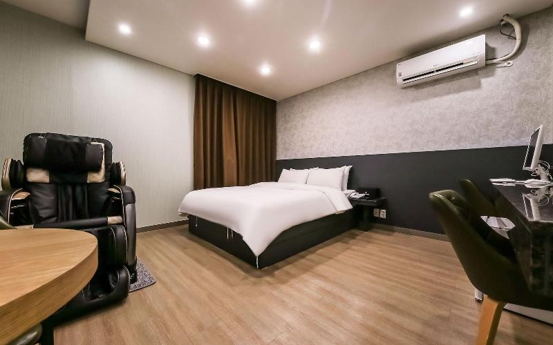 Seosan Time Hotel image