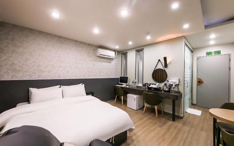 Seosan Time Hotel image