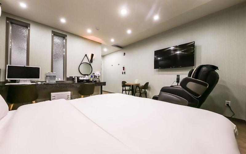 Seosan Time Hotel image