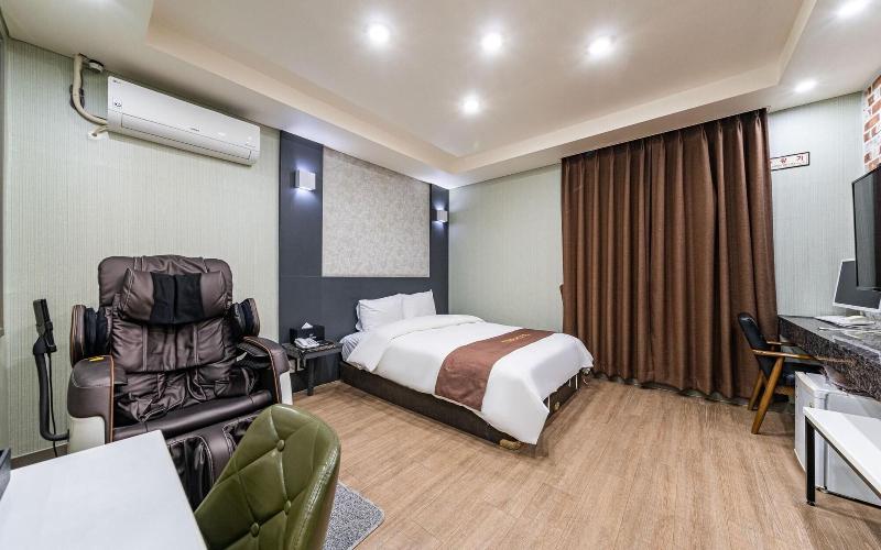 Seosan Time Hotel image