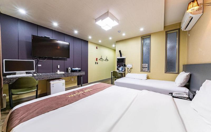 Seosan Time Hotel image