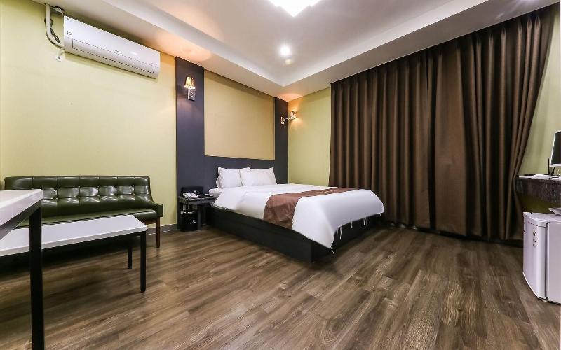 Seosan Time Hotel image