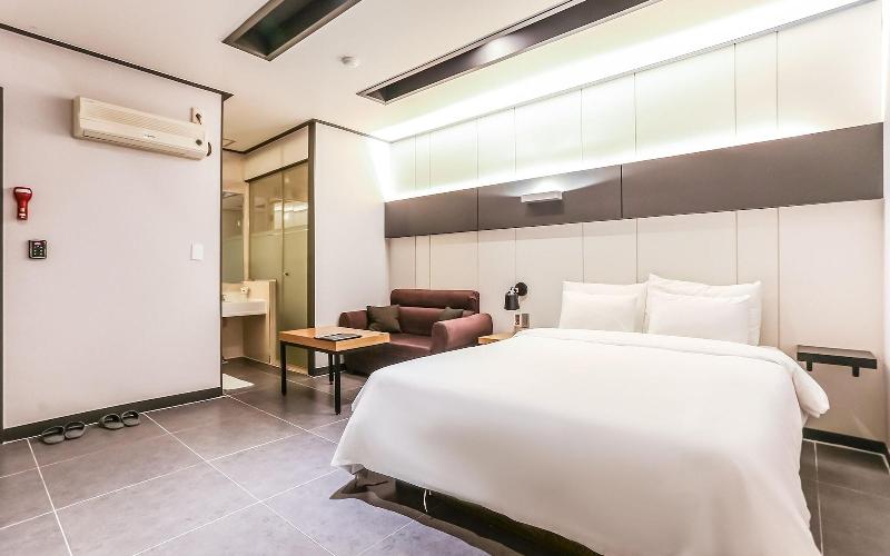 Gangneung The Sharp Hotel image