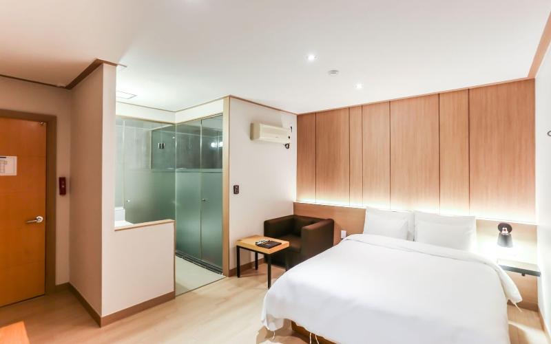 Gangneung The Sharp Hotel image
