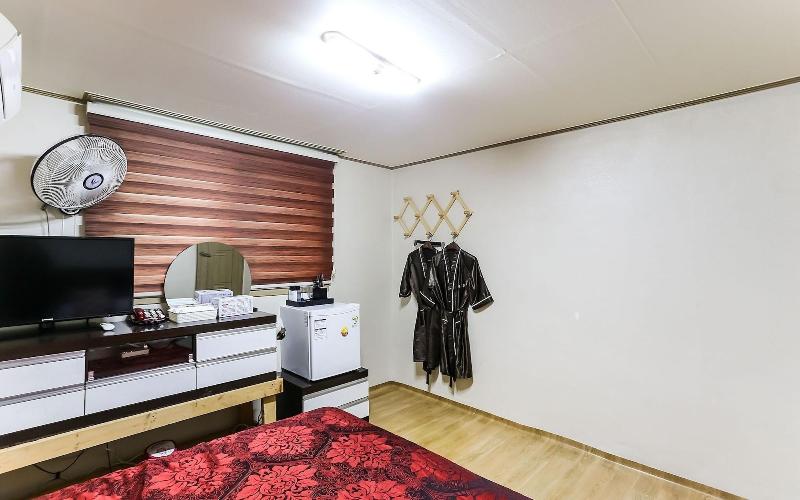 Gangneung Solbit Motel image